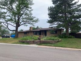 featured image of 545 Crestmore Pl