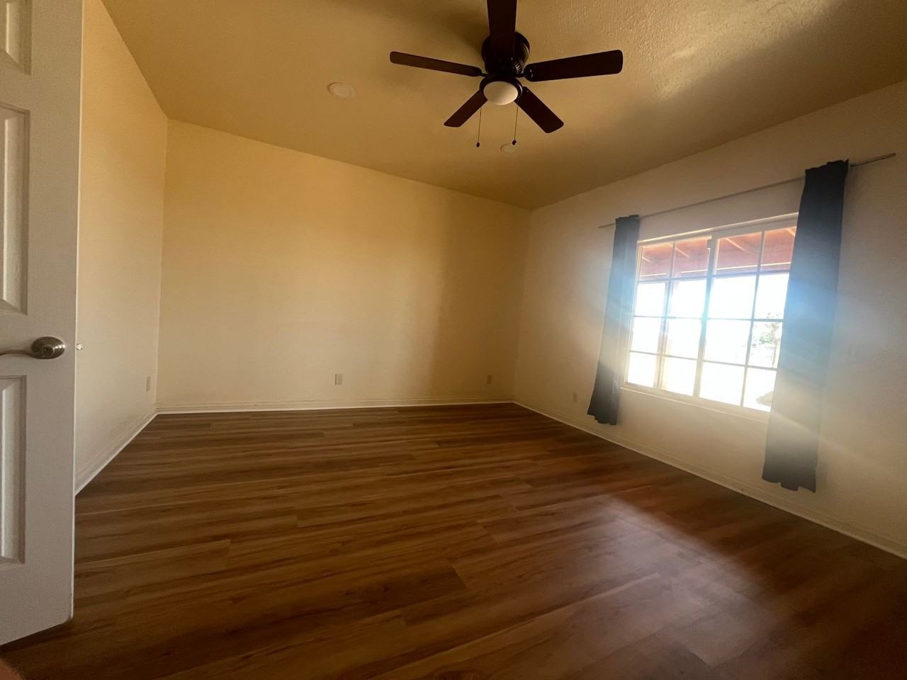 8744 Mono Rd - Photo 5 of 19