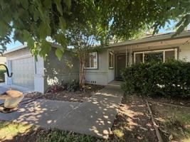 featured image of 130 Brady Ct