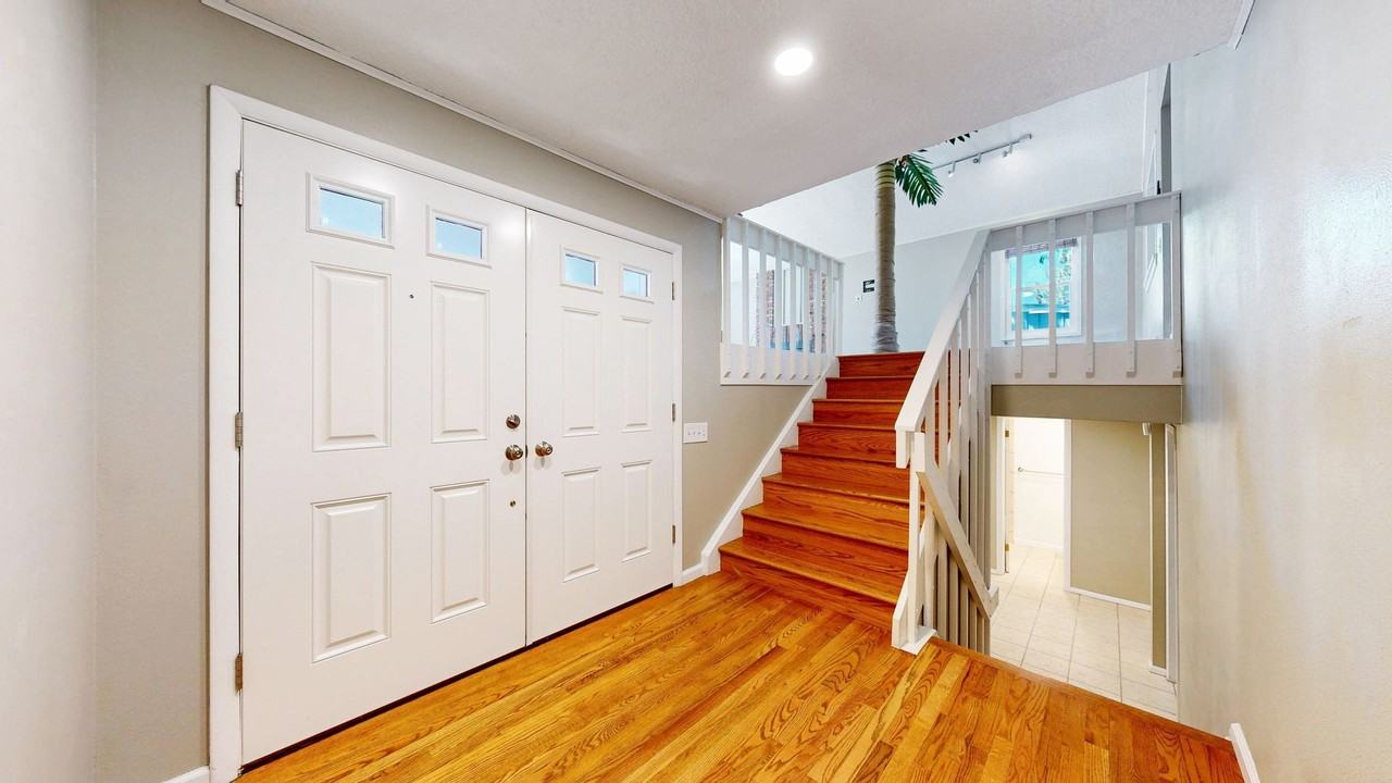 2946 S Moline Pl - Photo 3 of 49