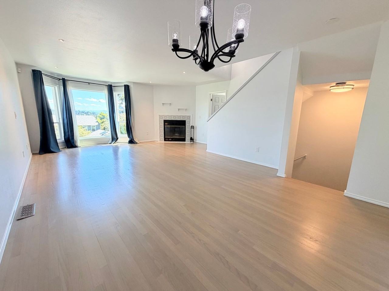 3831 25th Ave W - Photo 2 of 21