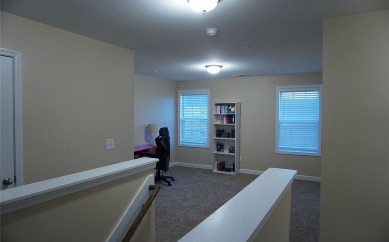 1661 Stackhouse Dr - Photo 6 of 6