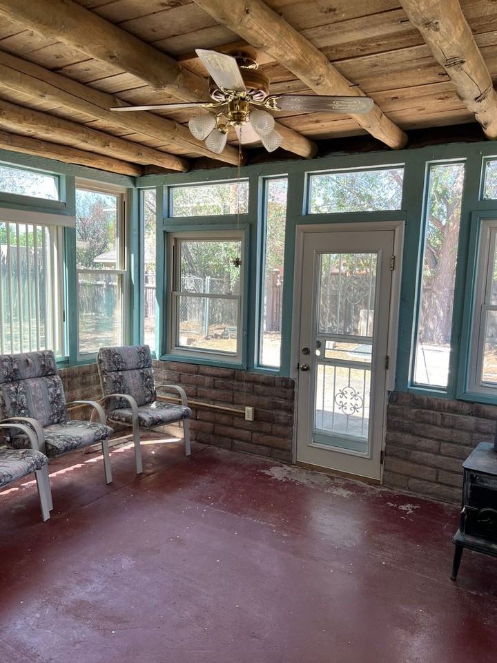 410 La Joya Rd - Photo 5 of 9