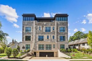 featured image of 1172 Queens Rd #8