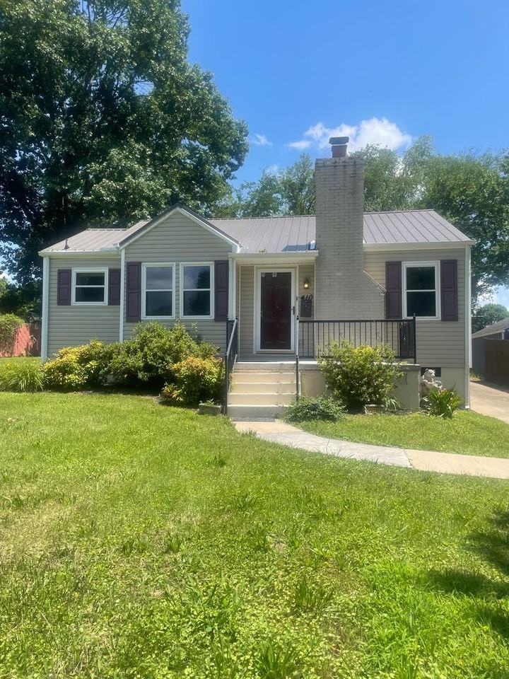 410 W Young High Pike - Photo 2 of 21