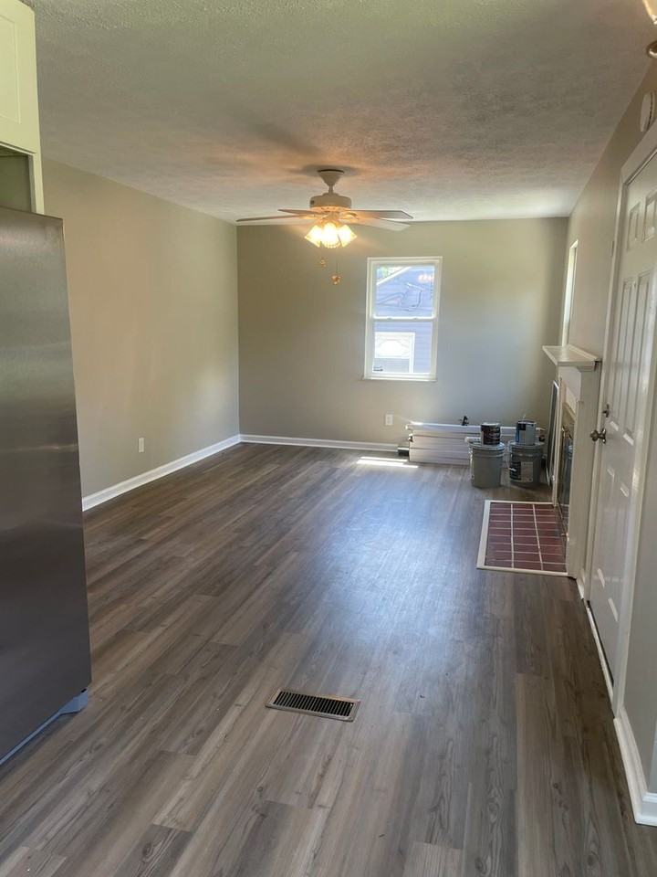 410 W Young High Pike - Photo 5 of 21