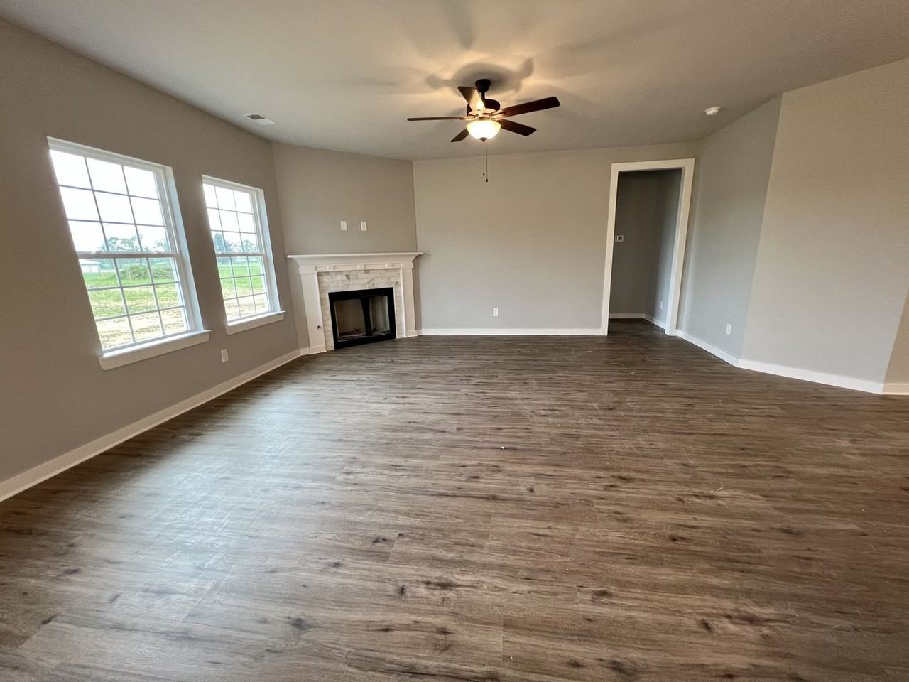 731 N Main St - Photo 7 of 22