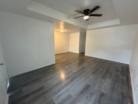 DM 2041-2043 Helm - Photo 1 of 1
