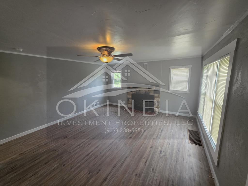 1402 N Euclid Ave - Photo 3 of 31