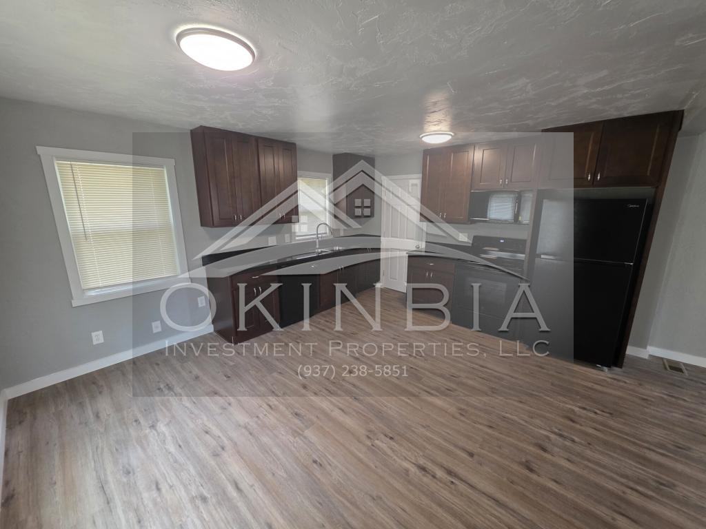 1402 N Euclid Ave - Photo 6 of 31