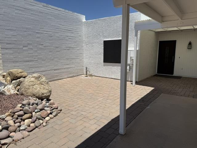 307 N Calle Del Chancero - Photo 2 of 14