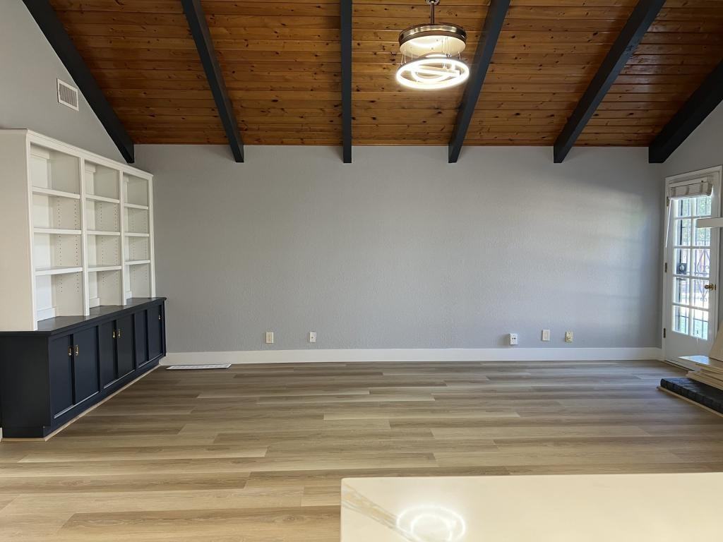 1792 Chester Dr - Photo 4 of 20
