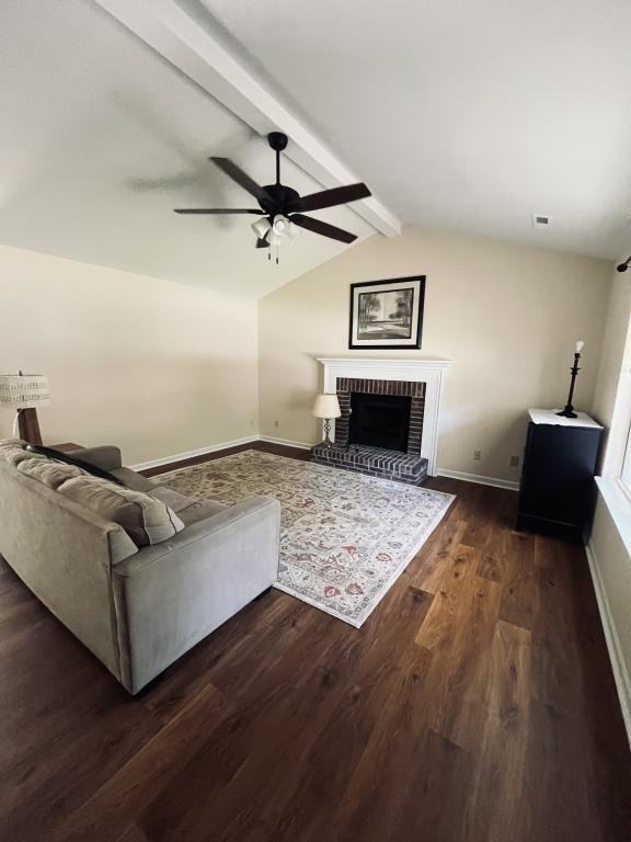14 Brandt Dr - Photo 4 of 31
