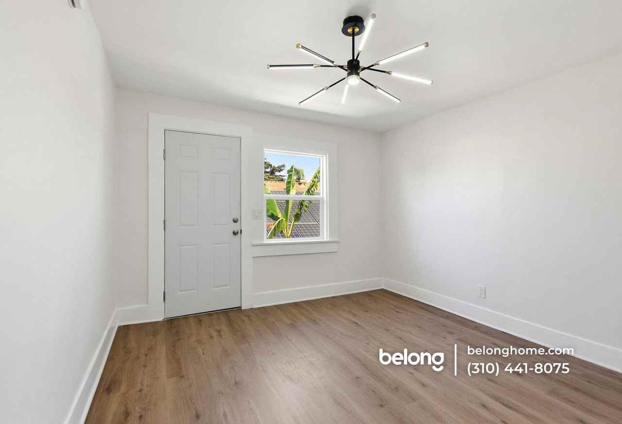 1474 W Vernon Ave #3 - Photo 6 of 23