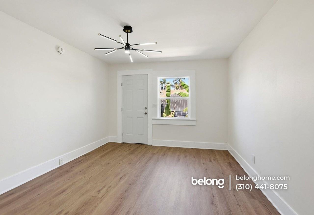 1474 W Vernon Ave #3 - Photo 7 of 23