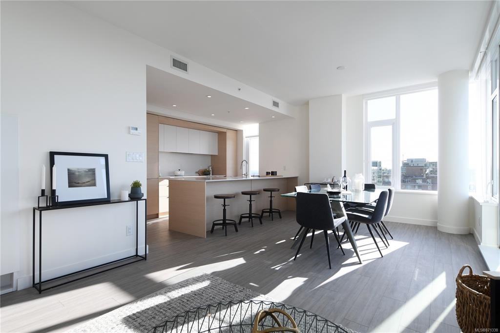 848 Yates Street #1704 - Photo 7 of 17