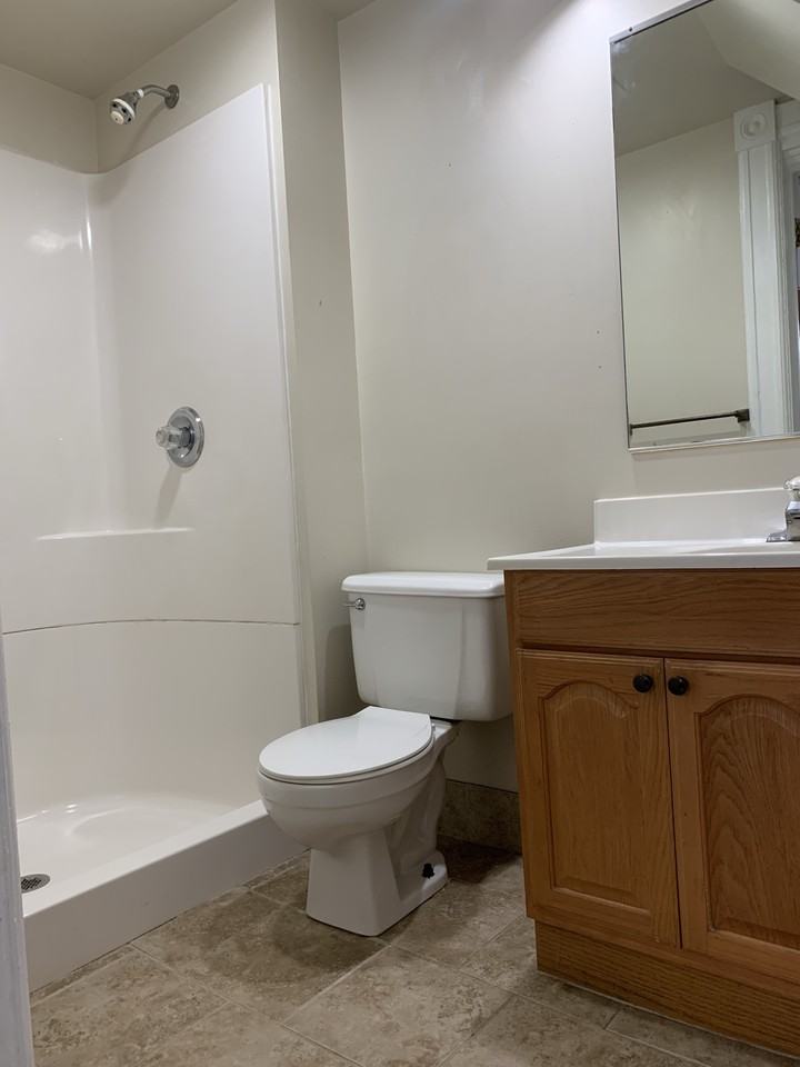 422 Loras Blvd #422-5 - Photo 2 of 6