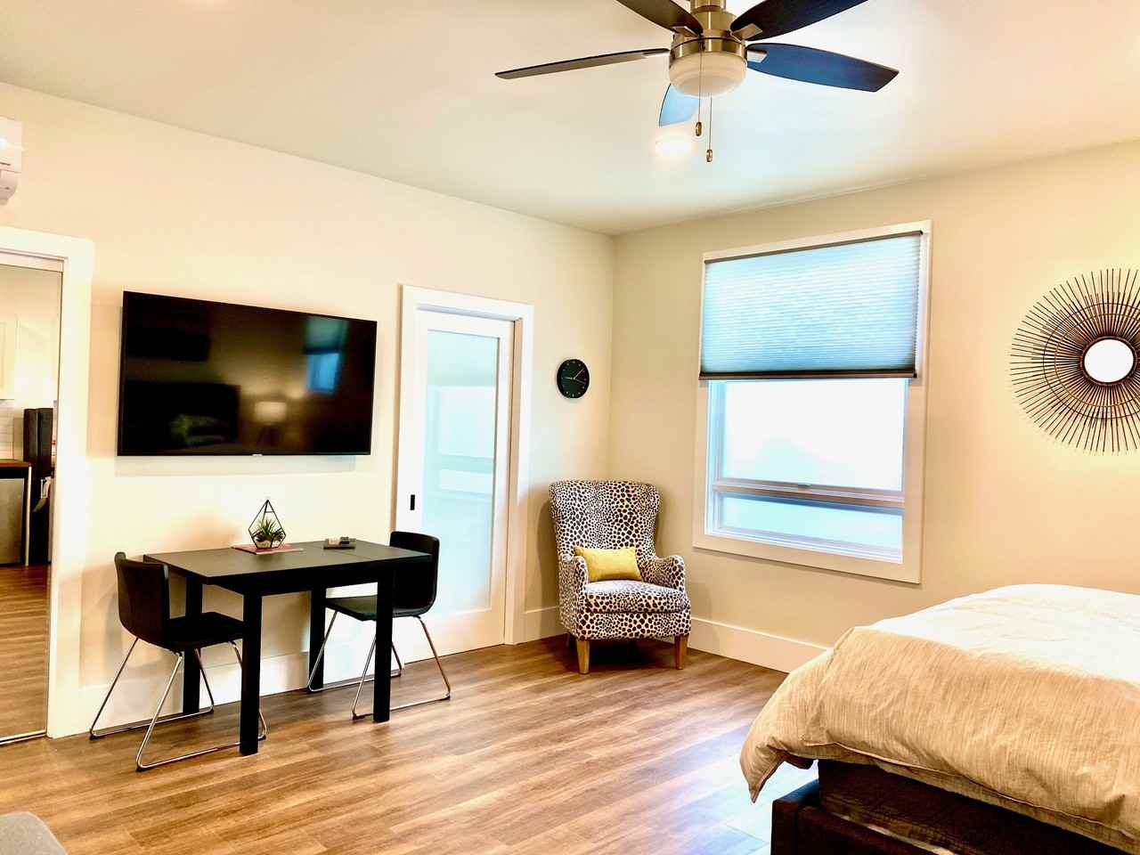 155 W Santa Clara St #214 - Photo 2 of 10