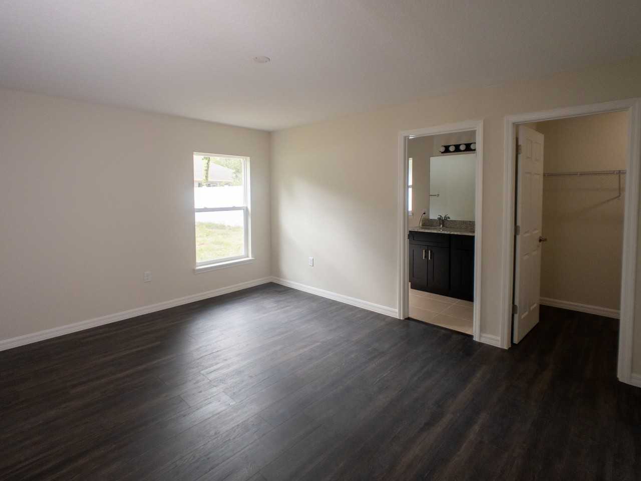 15749 Sw 37th Cir - Photo 4 of 10