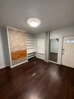 featured image of 27 Hewitt St