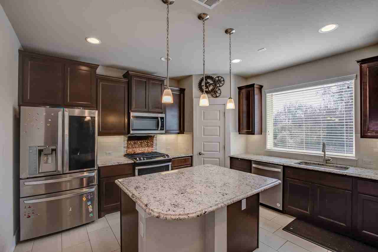 9707 Mcknight Loop - Photo 3 of 3