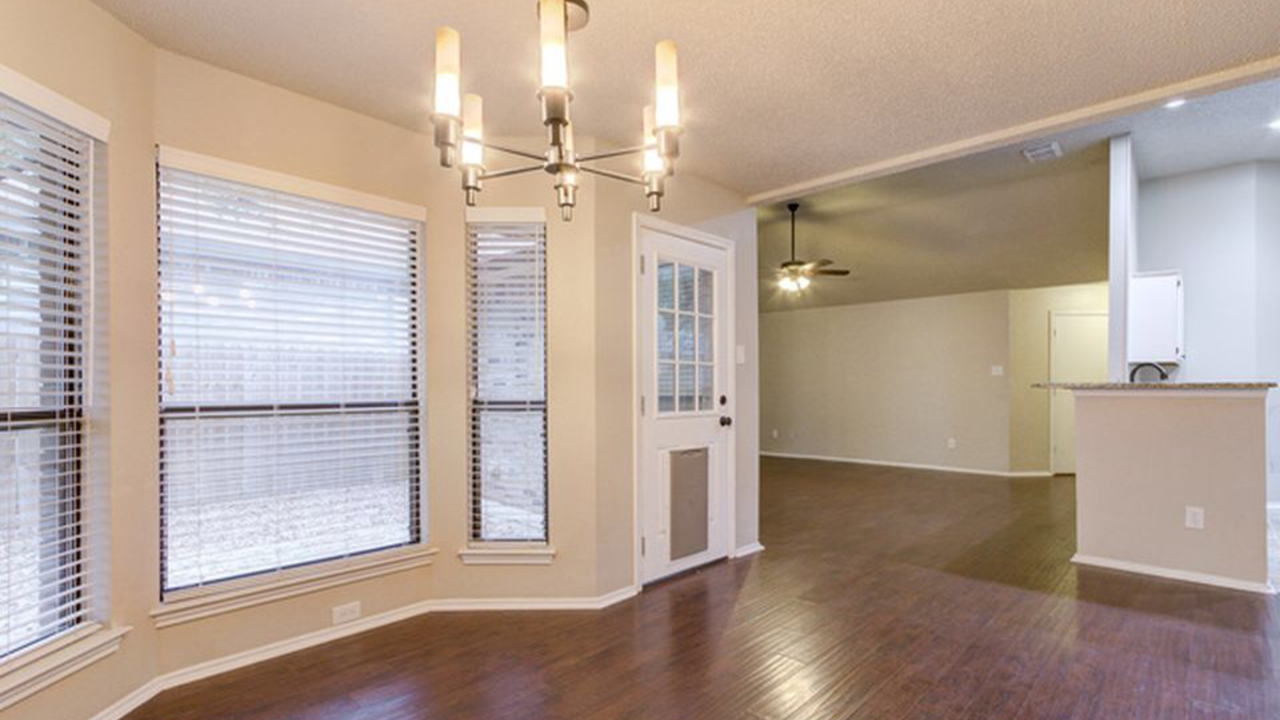 11823 Freelan Dr - Photo 5 of 11