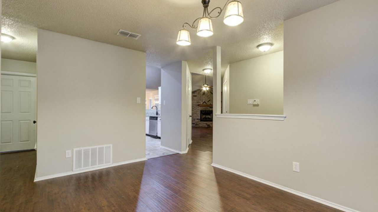 11823 Freelan Dr - Photo 7 of 11