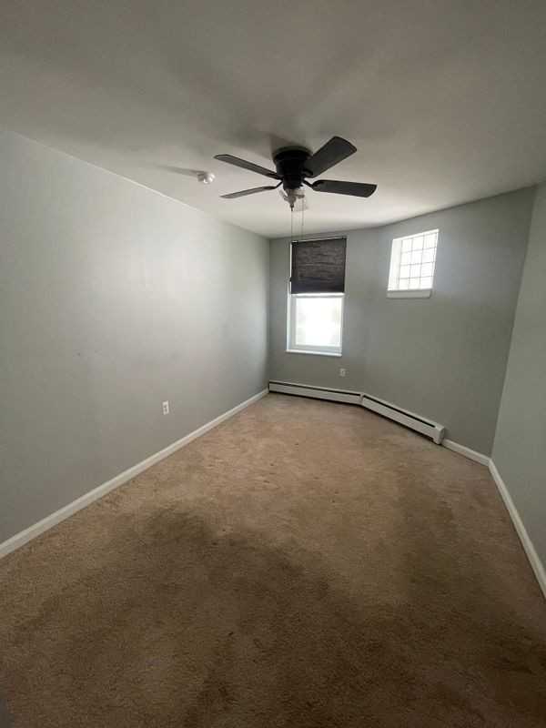 820 Wynnewood Rd - Photo 4 of 11