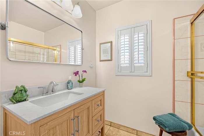 13624 Greenstone Ave - Photo 6 of 11