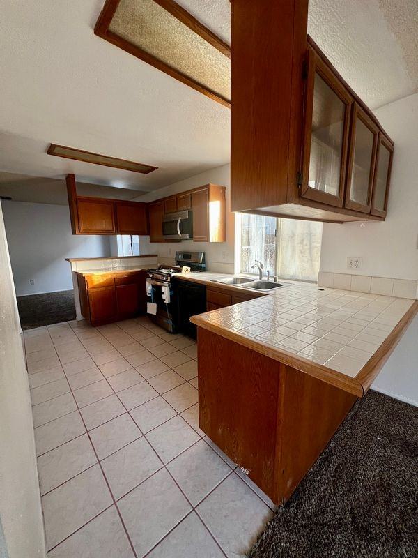 1195 Bautista Ln - Photo 4 of 16