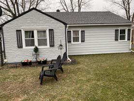 297 Lincoln Blvd - Photo 1 of 1
