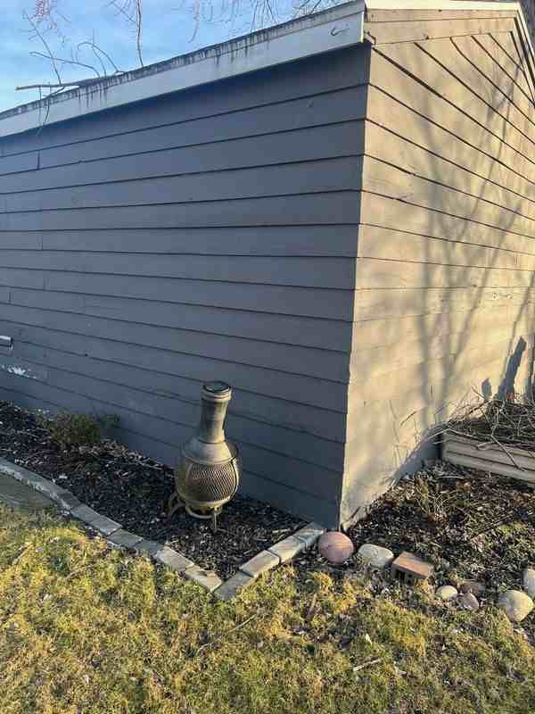 297 Lincoln Blvd - Photo 4 of 14