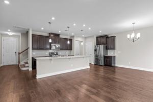 featured image of 814 Rymark Ct