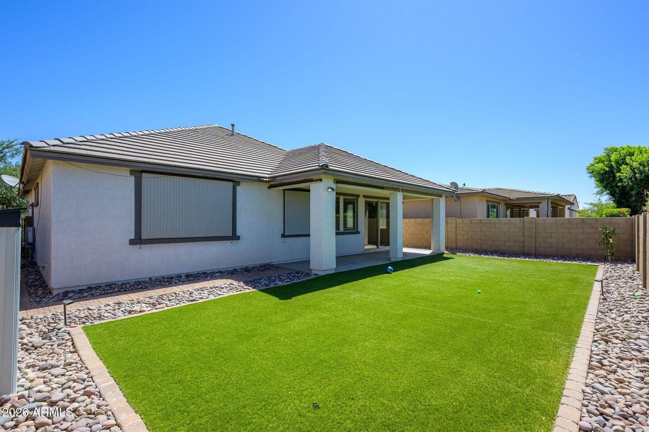 22659 E Desert Spoon Dr - Photo 3 of 16
