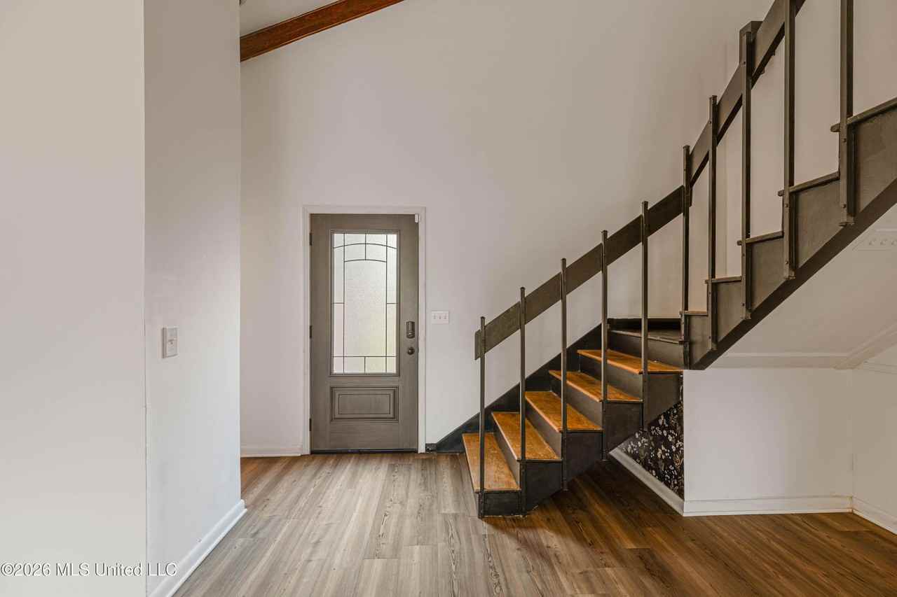 69 Sycamore Ln - Photo 4 of 30