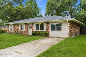 featured image of 2616 W Angela Cir