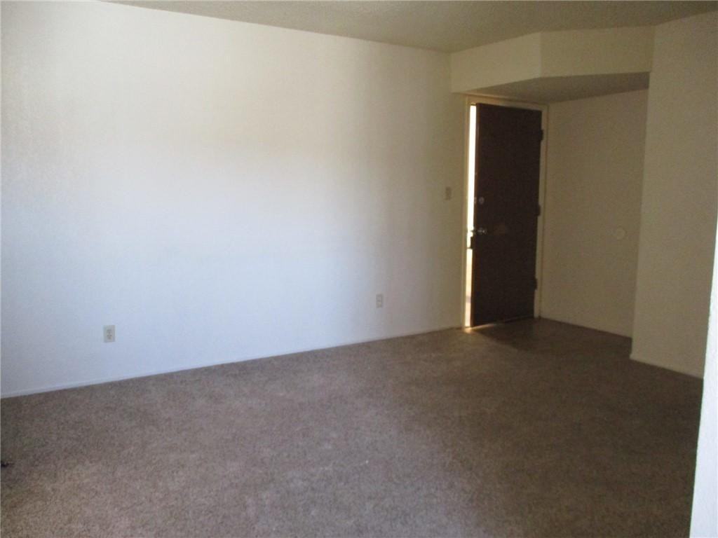 3653 Wendell Ave Apt C - Photo 5 of 11
