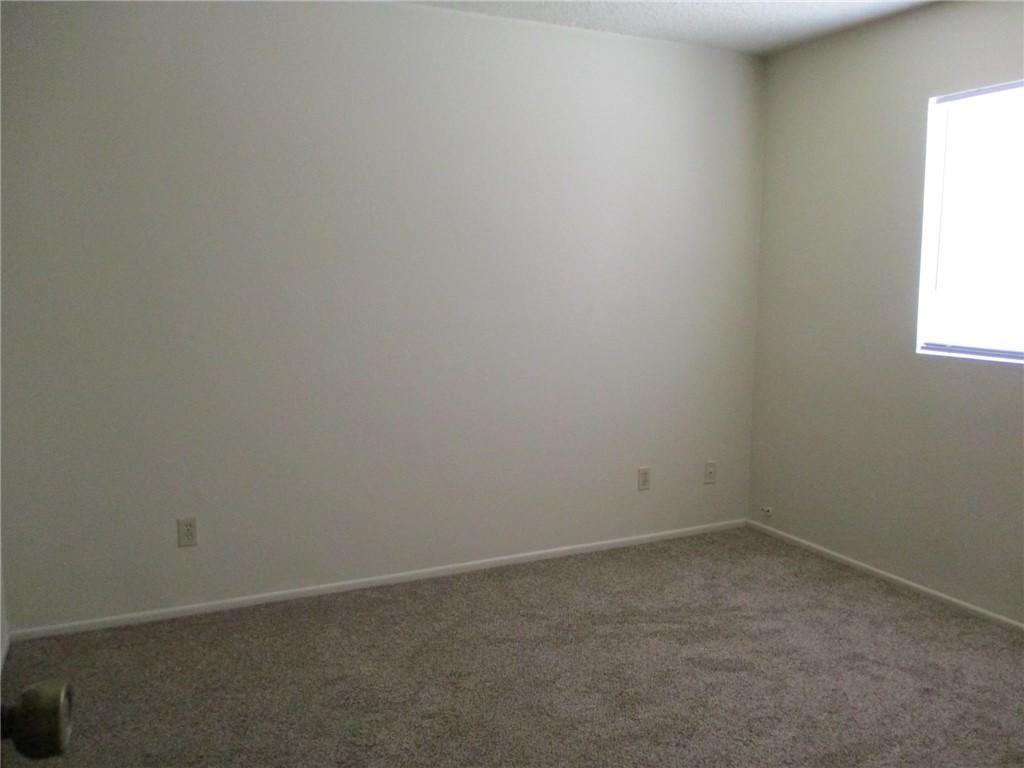 3653 Wendell Ave Apt C - Photo 7 of 11