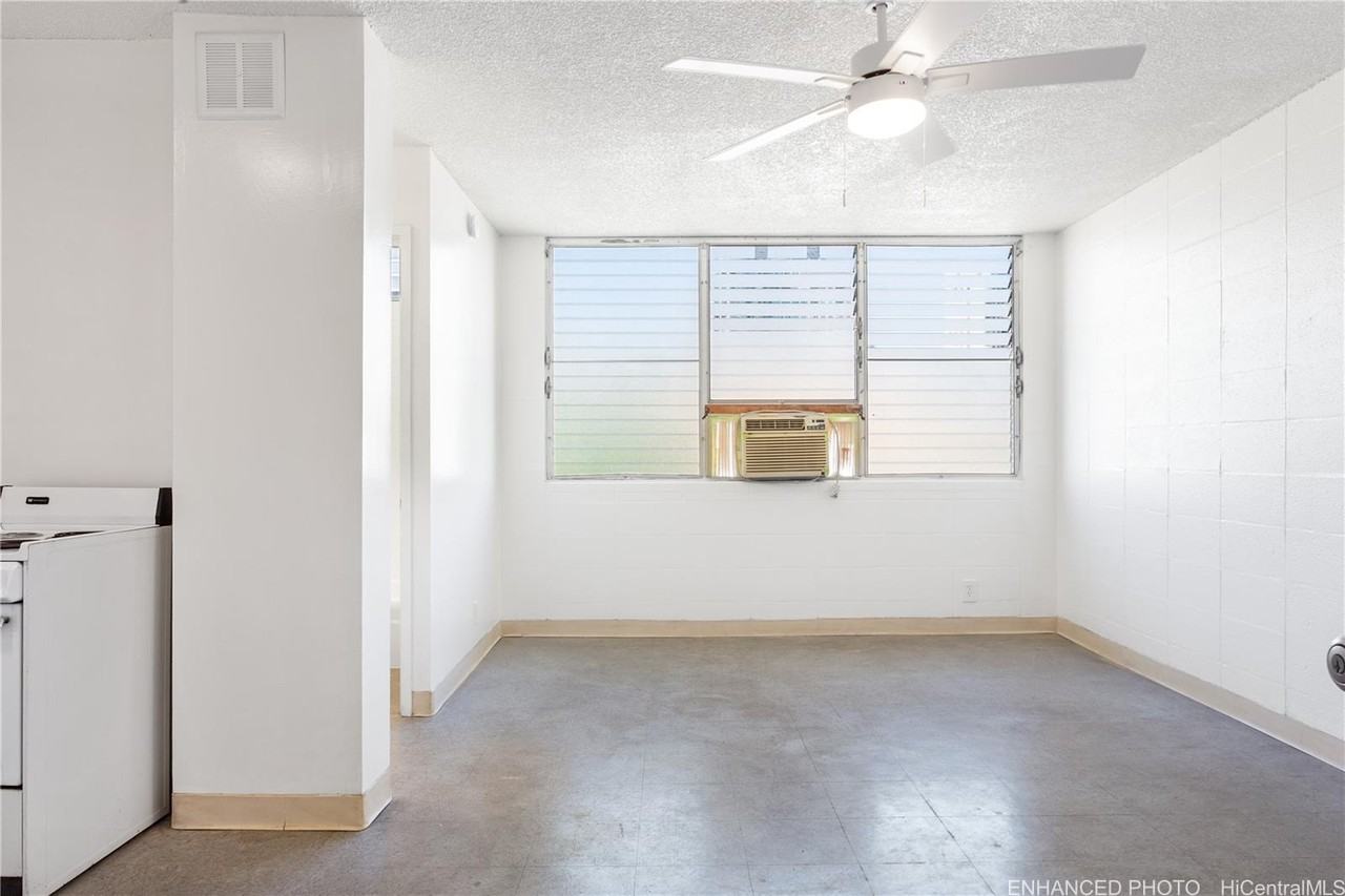 727 Pumehana St #306 - Photo 2 of 9