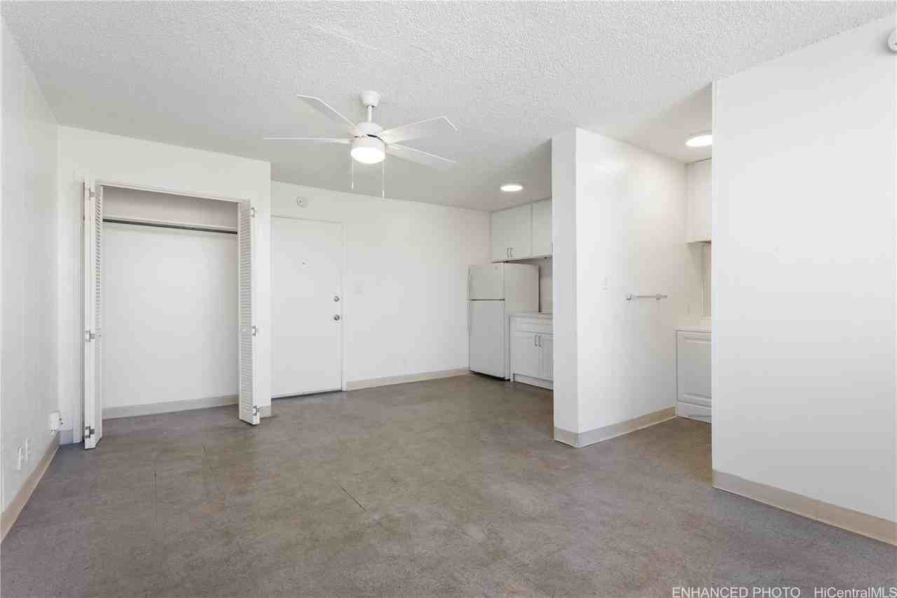 727 Pumehana St #306 - Photo 5 of 9