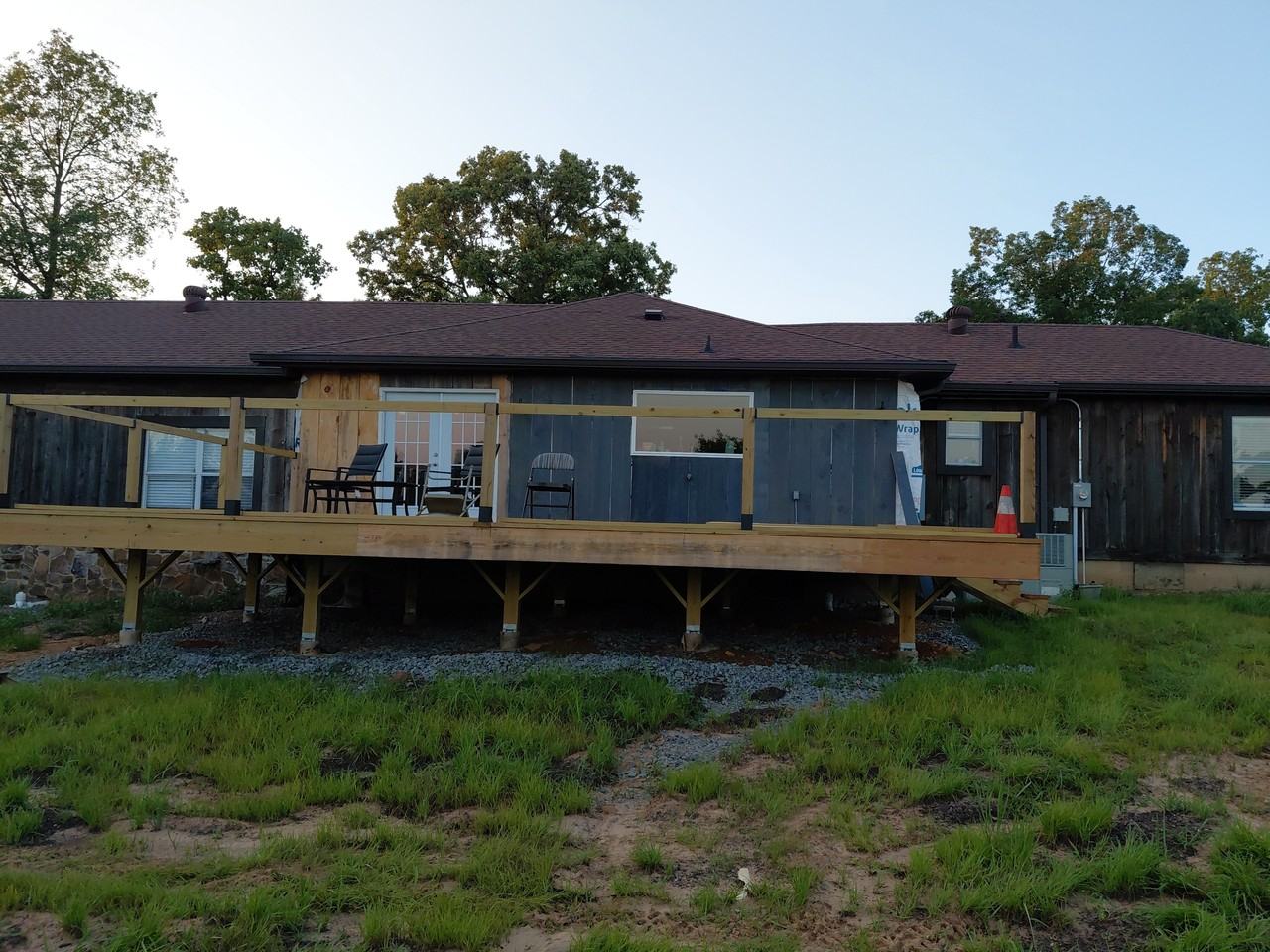 201 W Justice Rd - Photo 2 of 17