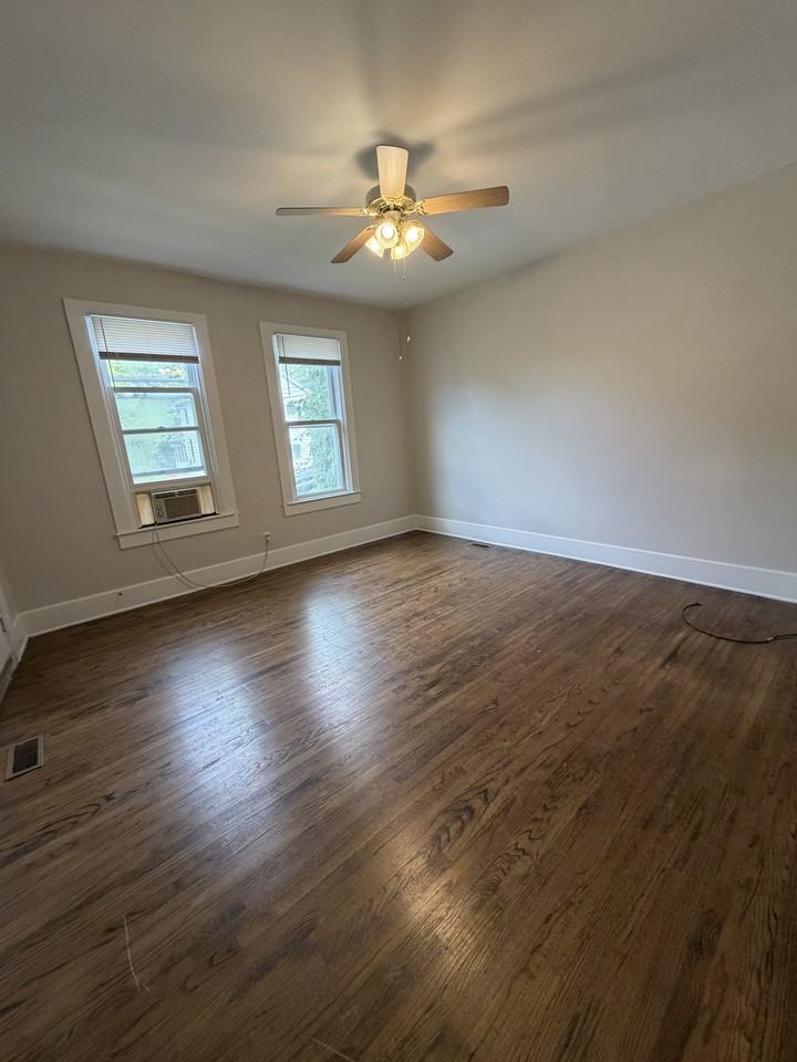 261 Cardiff St #1 - Photo 4 of 13