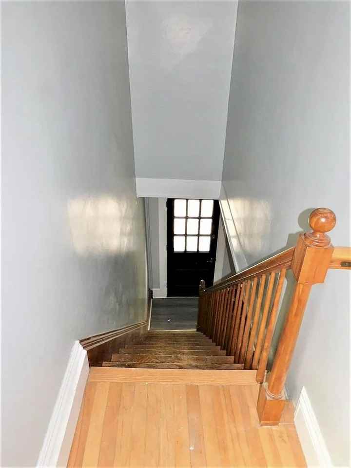 31 Wesley St - Photo 5 of 14