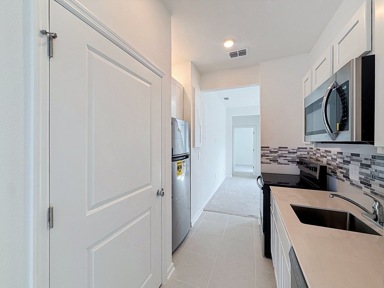3660 Rolling Ridge Bnd - Photo 5 of 15