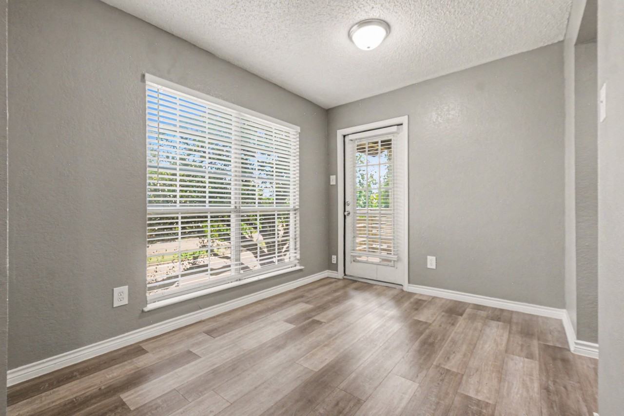 3645 W Northgate Dr #201 - Photo 6 of 17