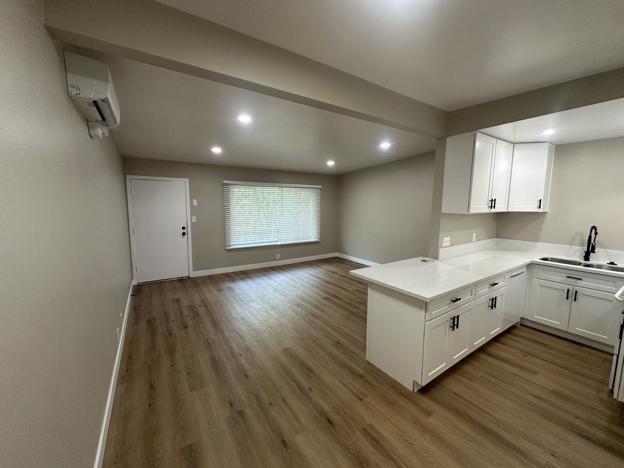 7930 Telegraph Rd - Photo 6 of 10