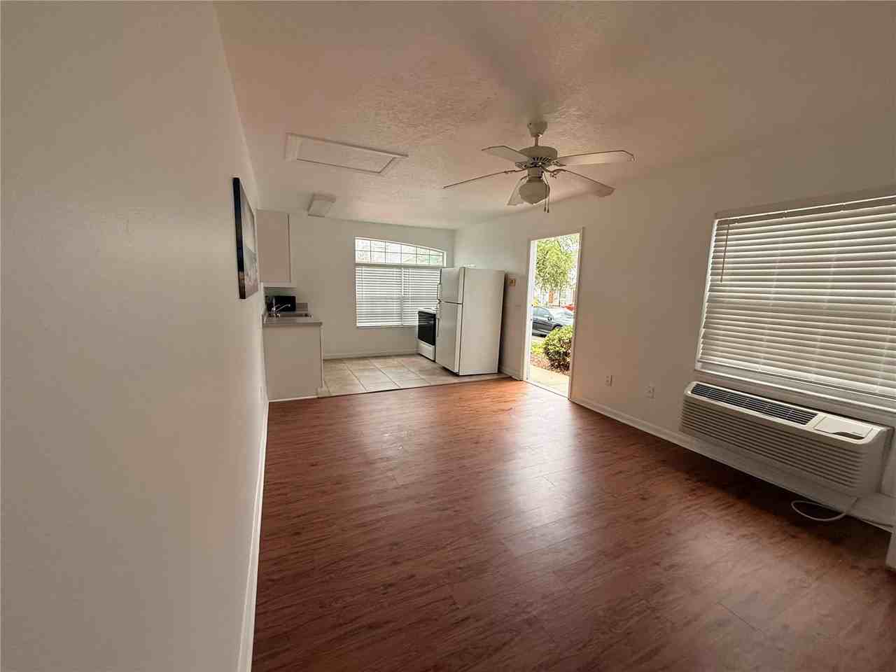 527 Caribbean Dr #B - Photo 2 of 13