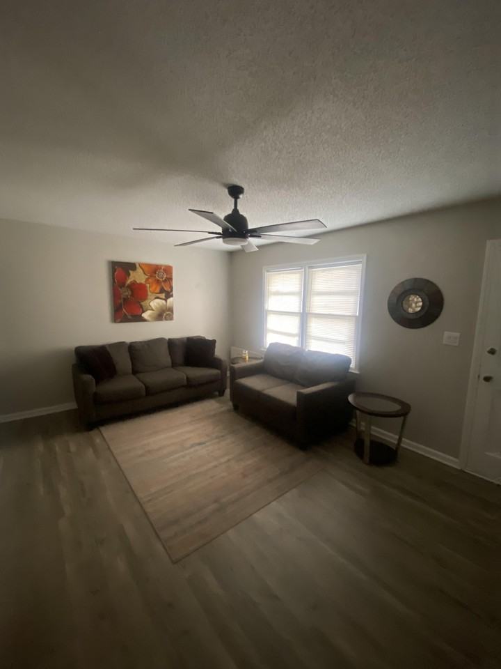 107B Sador St #107B - Photo 4 of 5