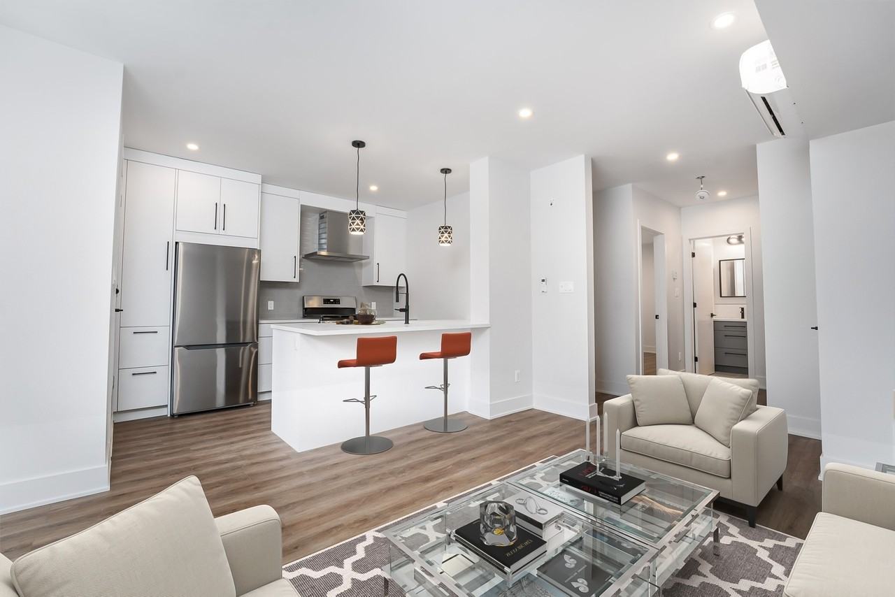 85 Rosemount Avenue - Photo 2 of 19