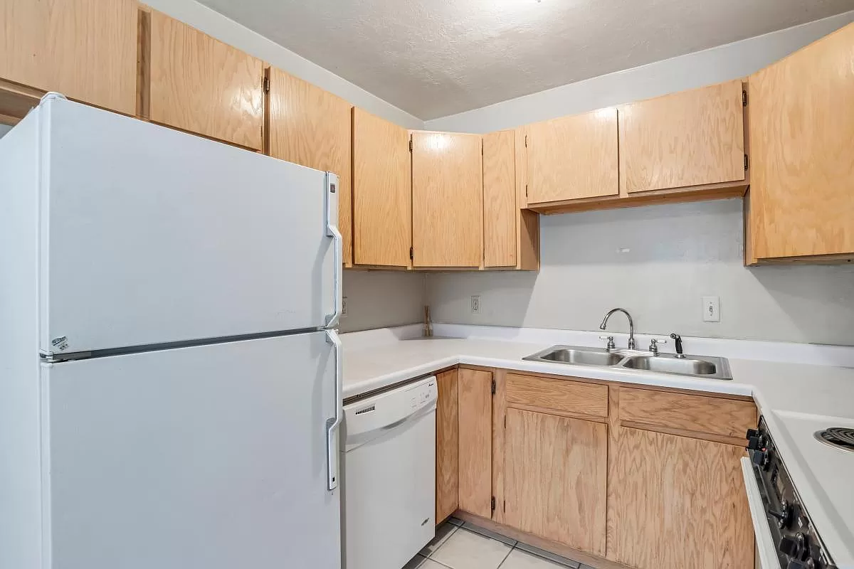 1557 Westsouth #1 - Photo 2 of 19